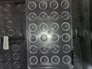 Greyas Chocolate Moulds, 10 Cases/ 300 Moulds Total